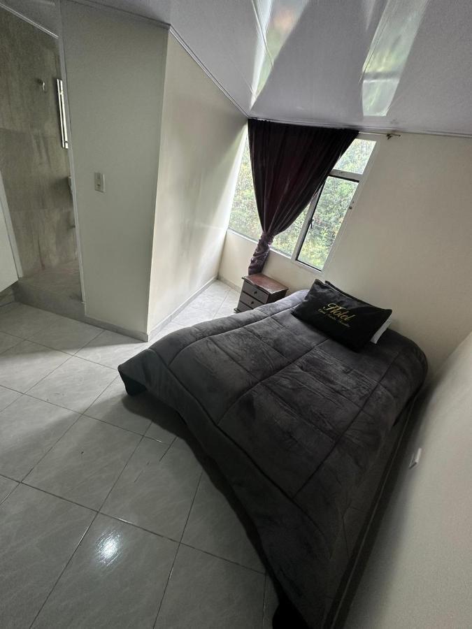 Hotel Casa Santa Teresita - Bogota — Photos 3